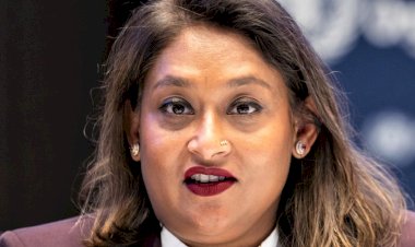 পুতুলের কানাডার নাগরিকত্বের প্রমাণ পেয়েছে দুদক