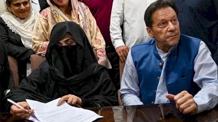 দুর্নীতির মামলায় ইমরানের ১৪, বুশরার ৭ বছরের জেল