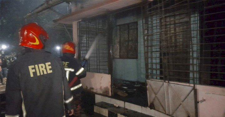 সিলেটে স্বেচ্ছাসেবক লীগ নেতার বাসা ভাঙচুর-অগ্নিসংযোগ