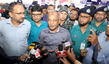 'দুর্নীতিবাজরা না থাকায় বাজারে বড় গরুর বিক্রি কম'